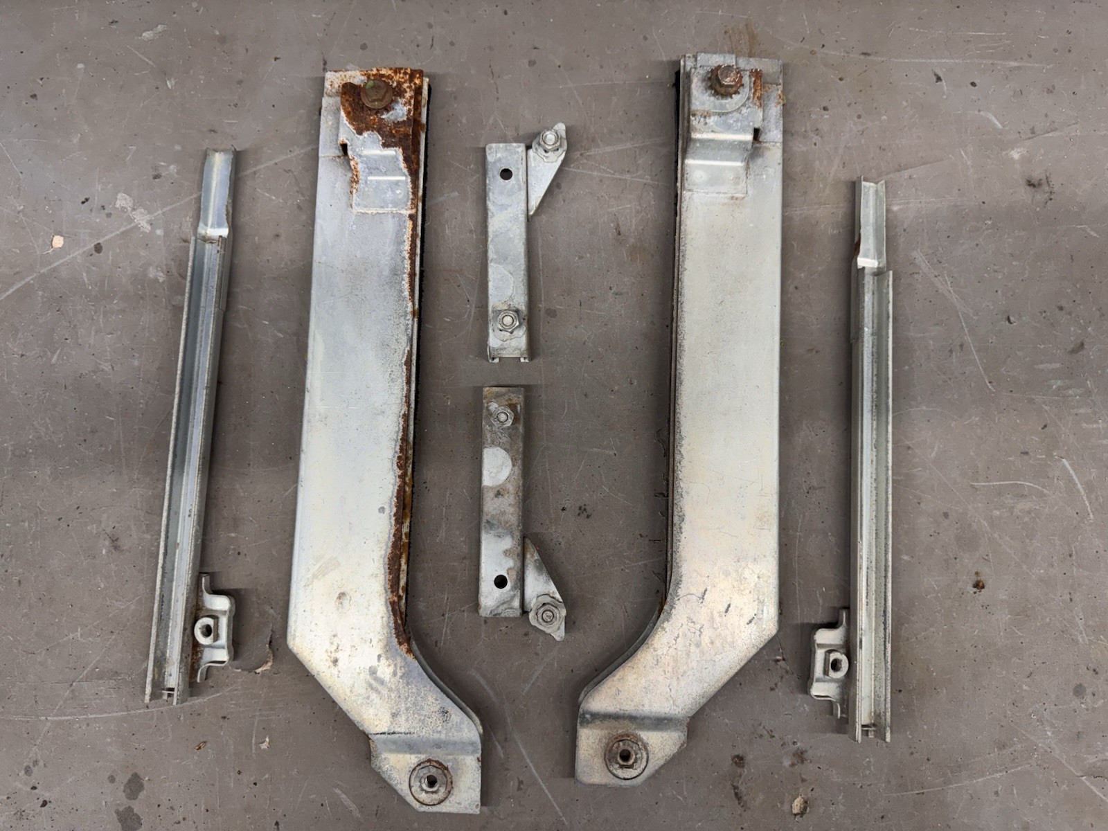 1963-1964 Ford Galaxie 500 Mercury Parklane Front Window Regulator Track... - $145.65