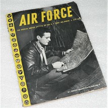 VINTAGE AIR FORCE MAGAZINE / SERVICE JOURNAL OF USAAF ~ May 1945 / WWII ... - $27.23