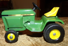 1/16 vintage ertl garden tractor in nice shape used - $19.79