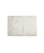 5&#39; X 8&#39; Off White Faux Fur Flokati Area Rug - $3,167.24 MXN