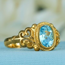Natural Blue Topaz Vintage Style Ring in Solid 9K Yellow Gold - £442.35 GBP