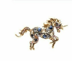 Stunning Vintage Look Gold plated Unicorn Horse Celebrity Brooch Broach Pin F19 - £13.05 GBP