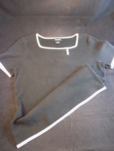 WOMENS CASUAL DRESS SHIRT Black w/ White Hem Short Sleeved Round Neck Sz... - £9.33 GBP