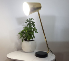 The Golden One Desk Top Lamp 55cm Modern Gold Feature Table Light - £29.23 GBP