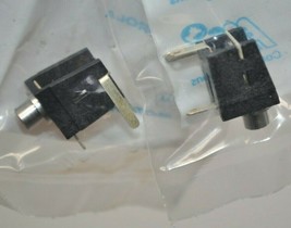 NOS NEW Vintage Motorola Jack Receptacle Lot of 2 Part# 095511S02 - £11.86 GBP