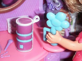 Barbie Hand Purse &amp; Flower Brush Lot fits Fisher Price Loving Family Dollhouse - £3.08 GBP