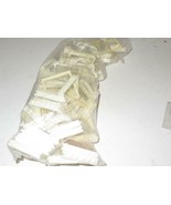 LARGE BAG OF WHITE SQUARE BUILDING PIECES-- EXC- H56- - $89.48 MXN