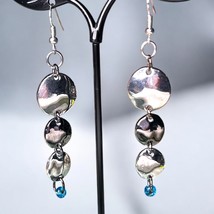 Disc Dangles Earrings  - $90.28 MXN