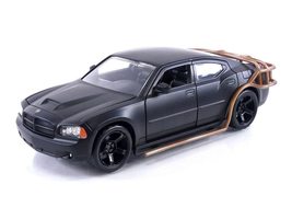 Jada Fast &amp; Furious 1:24 2006 Dodge Charger Heist Car Die-cast Car, Toys... - $695.81 MXN