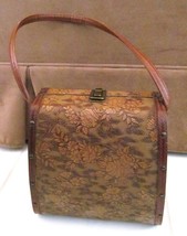 VTG Camera Bag Purse Shoulder Handbag FLORAL Silk Embossed 5.25&quot;T x8.25&quot; W x 5&quot;D - £31.81 GBP