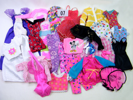 Barbie Vintage Clothes &amp; Accessories 25pcs from 1980s,1990s Lot 7 - $15.00