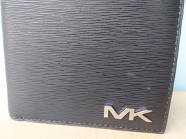 MICHAEL KORS Textured Leather Bi-Fold Wallet WORLDWIDE SHIPPING - £62.58 GBP