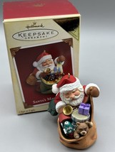 Ornament Hallmark Keepsake Santa&#39;s Magic Sack Drum Lights Up QLX4465 2005 - £5.43 GBP