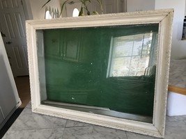 Vintage Wood Display Case 21.5 x 29 1/4 (painted white) - £118.50 GBP