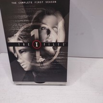 The X-Files: The Complete First Season DVD - £10.84 GBP