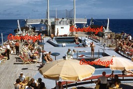 Original SS Nassau Ocean Liner 1959 6 35mm Photo Slides Kodachrome - £44.63 GBP