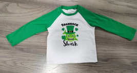 NEW Boutique St Patrick&#39;s Day Shamrock Shark Boys Long Sleeve Shirt - £6.64 GBP