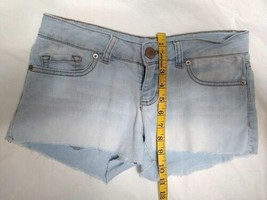 No Boundaries S5 &quot;Booty - Short Shorts!&quot; Short n&#39; Sexy! Light Denim color - FREE - £9.80 GBP