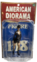 AMERICAN DIORAMA Daphne Costume Babe 1:18 Scale Figurine 3.5&quot; Female LAD... - £14.26 GBP