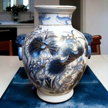 Vtg Blue &amp; White Chinese Imari Style 12&quot; Floral w/Gold Trim Foo Dog Handles Vase - £52.77 GBP