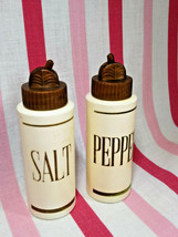 Kitschy Vintage Shampoo &amp; Cream Rinse Plastic Bottle Salt &amp; Pepper Set - £7.83 GBP
