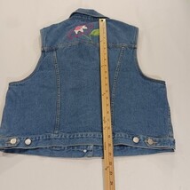 Susan Bristol Casuals Women's Blue Denim Vest Button Up Floral Size Large image 7