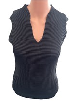 Nicola Black Sleeveless Stretchy Top Women’s Large - $188.46 MXN