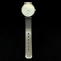IXE Diamon Voulez Vous 8900 Silver Marble Face Slim Fashion Analog Wrist Watch - £15.51 GBP