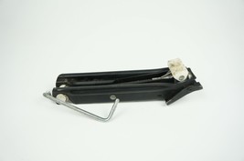 2004-2008 chrysler crossfire spare tire change tool jack lift lifter - $1,285.79 MXN