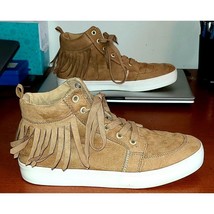 Old Navy women&#39;s Tan Suede Leather Fringe Moccasins Sz 6 - £16.10 GBP