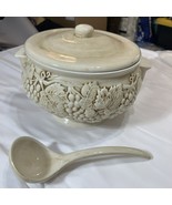 Harry &amp; David Portugal Ceramic Soup Tureen With Lid &amp; Ladle, Grapes &amp; Le... - $79.19