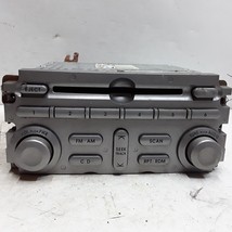 05 04 Mitsubishi Endeavor AM FM CD radio receiver OEM MR570496 - £54.30 GBP