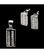 Classic CZ&#39;s Silver Pendant Set in White Gold Finish - €72,94 EUR