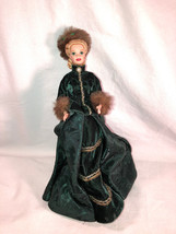 1996 Porcelain Byers Choice Caroler Barbie Green Dress Vintage - £11.95 GBP