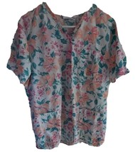 Womens Crest Scrub Top Size Medium Pastel Floral Print with Three Pockets - £10.24 GBP