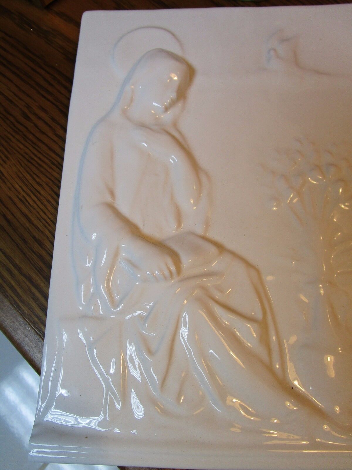 RELIGIOUS PLAQUE VIRGEN MARY AND THE ARCHANGEL GLAZED CERAMIC Item image 3