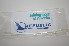 Republic Airlines Vintage Luggage Tag &quot;Joining More of America&quot; Sealed  A103 - £10.94 GBP