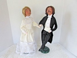 Byers Choice Carolers Dancing Victorian Lady &amp; Man 1999 Signed 13.5&quot; Retired B55 - £62.40 GBP