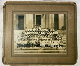 Vintage Black &amp; White Photograph Grade School Group Picture - 1925 - £12.99 GBP