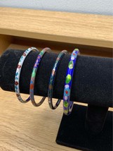 Vintage Cloisoone Enamel Bangle bracelet, Flora Pattern Lovely and Elega... - $924.40 MXN