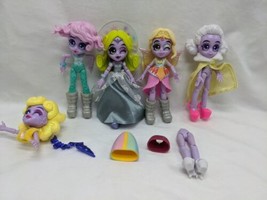 Lot Of (4) Capsule Chicks Dolls And Accessories 5&quot; - £31.60 GBP