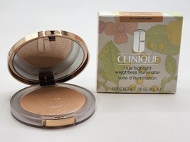 Clinique True Highlight Weightless Illuminator #01 Moonlit Pearl Full Size - $572.06 MXN