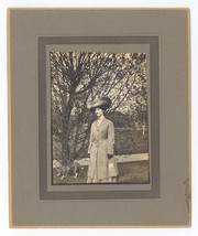 Antique Circa 1920s Small Cabinet Card Beautiful Woman Wearing Coat and Hat - £7.45 GBP