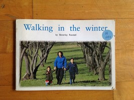 Walking in the Winter by Beverley Randell - £6.75 GBP