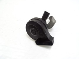 14 Mercedes W218 CLS550 horn, low tone 0065429220 - $28.04