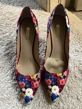 Retro Floral GUESS Pointy Toe  Stilettos High Heels PUMPs Sz 9.5 - £31.04 GBP