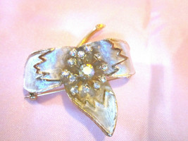 Vintage BSK gold color and Rhinestone LILY pin - £14.38 GBP