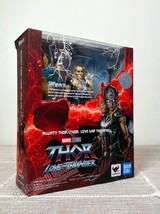 BANDAI S.H.Figuarts Mighty Thor (Jane Foster) Thor Love &amp; Thunder (US In-Stock) - £26.73 GBP