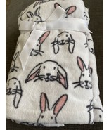 Casaba Set of 2 Hand Towels Easter Bunny Rabbits Ears Pink White NWT - £10.65 GBP