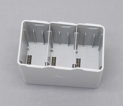 Genuine DJI Two-Way Battery Charging Hub for Mini 3 Pro CHX162-30 (Very Good) image 5